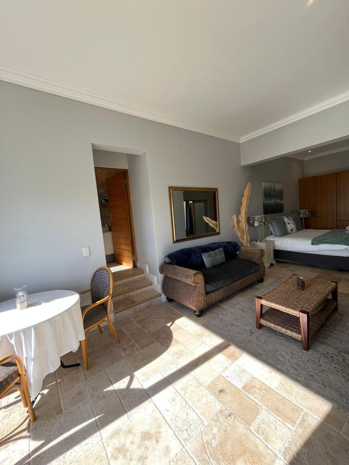 Castle On The Heads Hotel Knysna Buitenkant foto